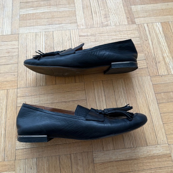 Franco Sarto Classic Black Leather Loafers - Picture 4 of 6